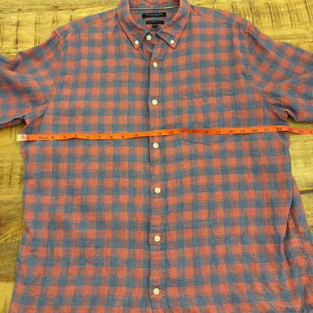 Banana Republic 100% Linen Button Up Shirt Mens Large‎ Camden Fit Red Blue Check